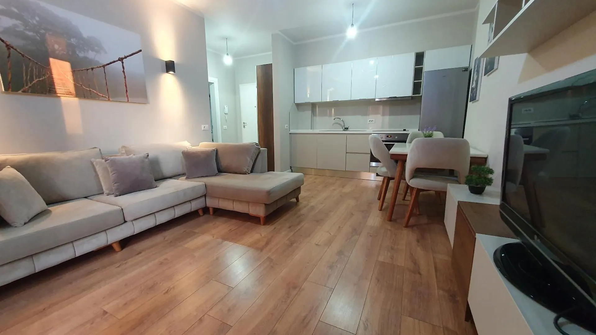 Apart Otel Vlore Luxury Apartaments 